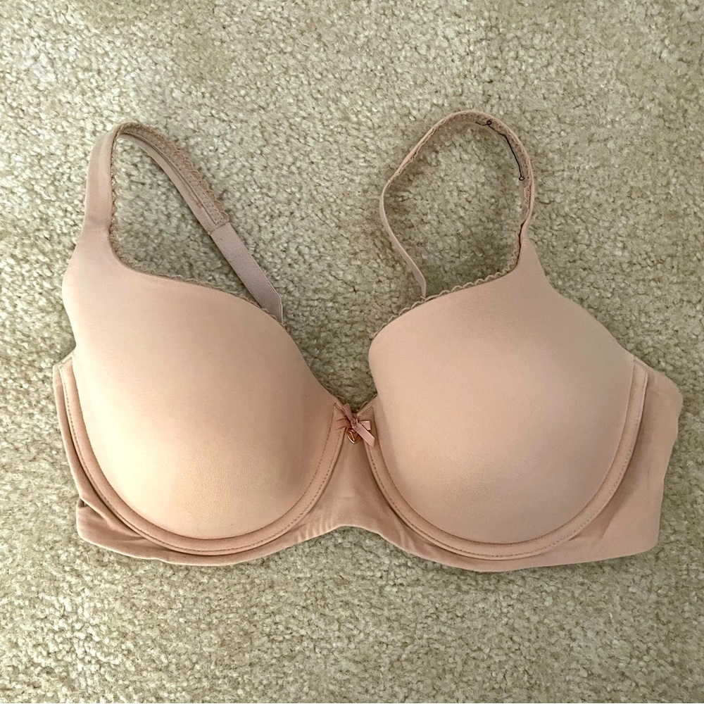 Victoria Secret 34DDD Bra Body by Victoria Lined Demi